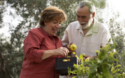 Les 5 bienfaits du jardinage pour les séniors en résidence services